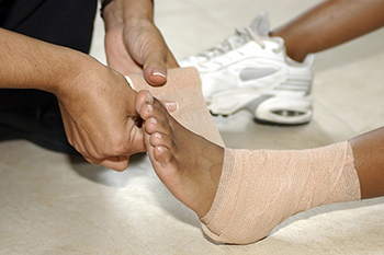 Ankle sprain treatment in the Norfolk County, MA: Milton (Quincy, Brookline, Weymouth, Braintree, Needham, Norwood, Wellesley, Stoughton, Dedham) areas